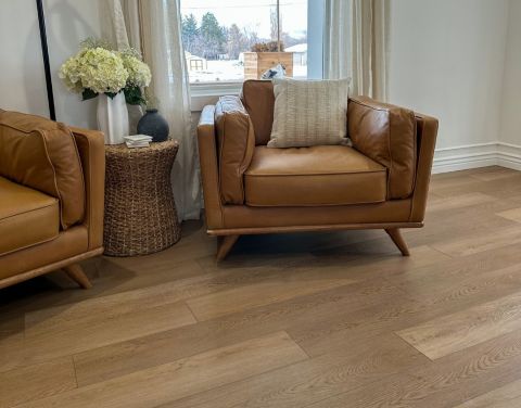 Image depicting the Service Luxury Vinyl (LVP/LVT) 